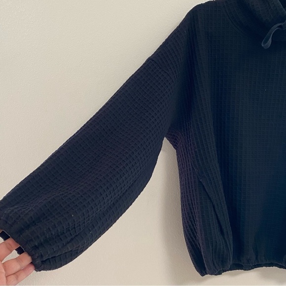 Max Studio Sweater Women’s Size Medium Black Cowl Neck Pullover waffle knit - Picture 6 of 15